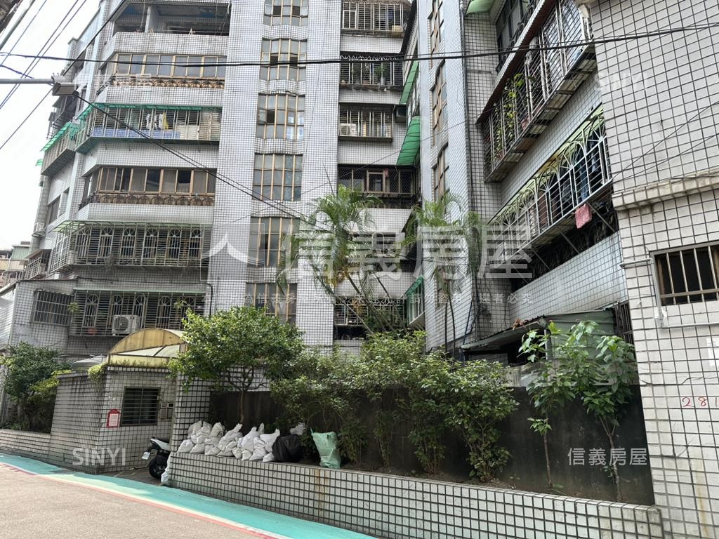 Ｙ２０旁。黃金三角窗房屋室內格局與周邊環境