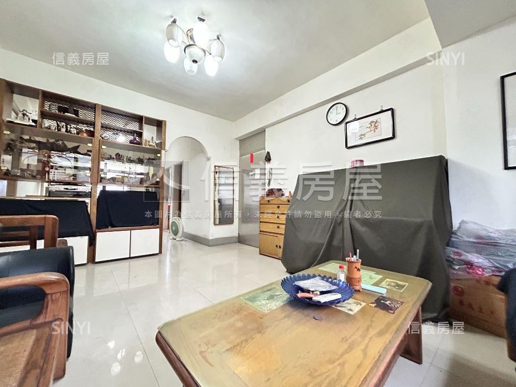 南京捷運｜典藏靜巷寓所房屋室內格局與周邊環境