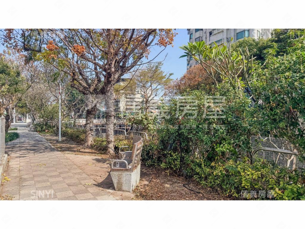 誠售！中國醫套房樹梢低總房屋室內格局與周邊環境