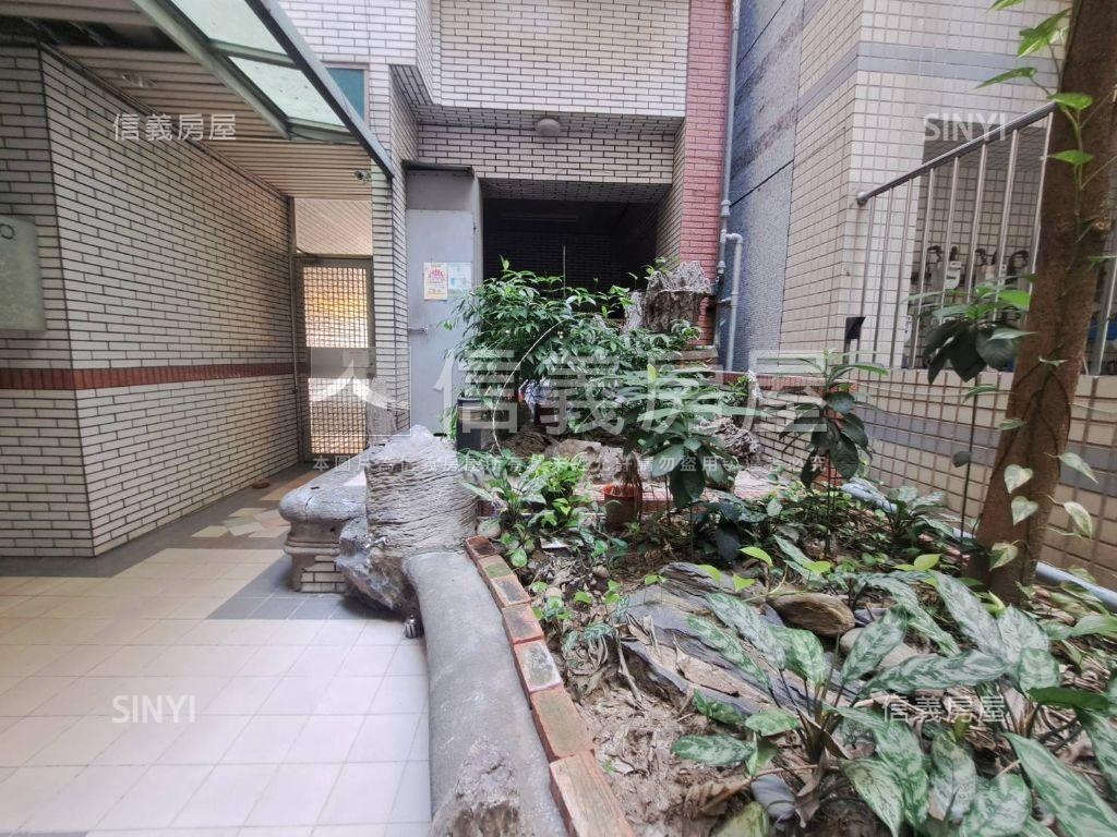 南屯有夠厲害的大套房房屋室內格局與周邊環境