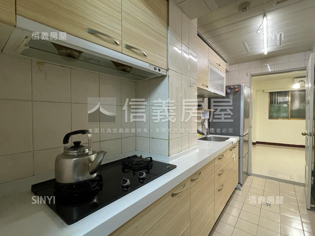 近捷運站忠孝龍華森之邸房屋室內格局與周邊環境