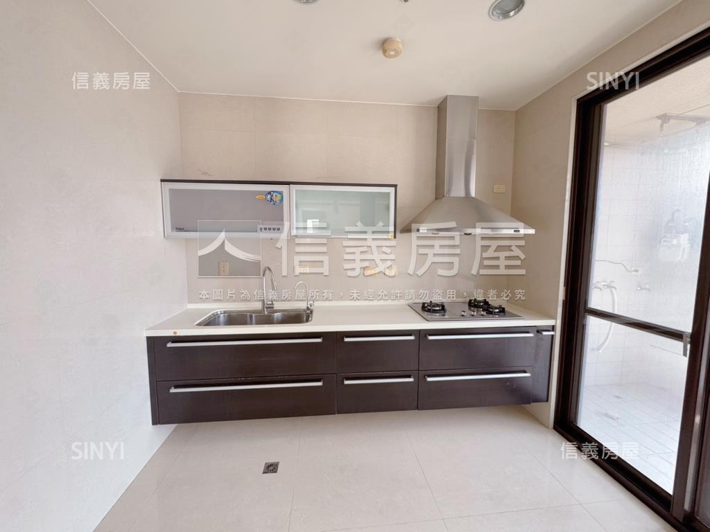 美術館園道首排國美館房屋室內格局與周邊環境