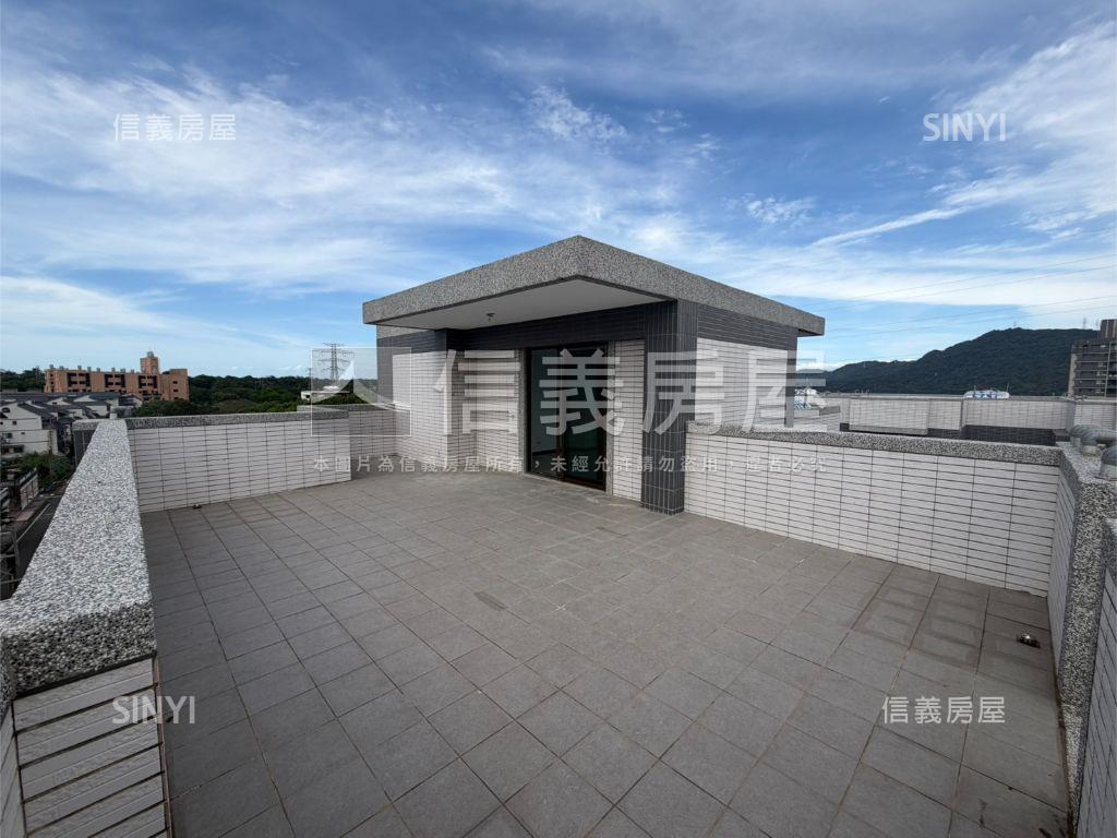石門景觀電梯店面別墅Ｂ房屋室內格局與周邊環境
