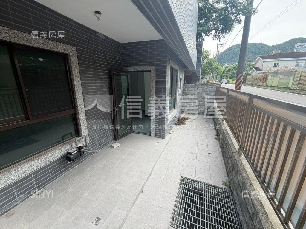 石門景觀電梯店面別墅Ｂ房屋室內格局與周邊環境