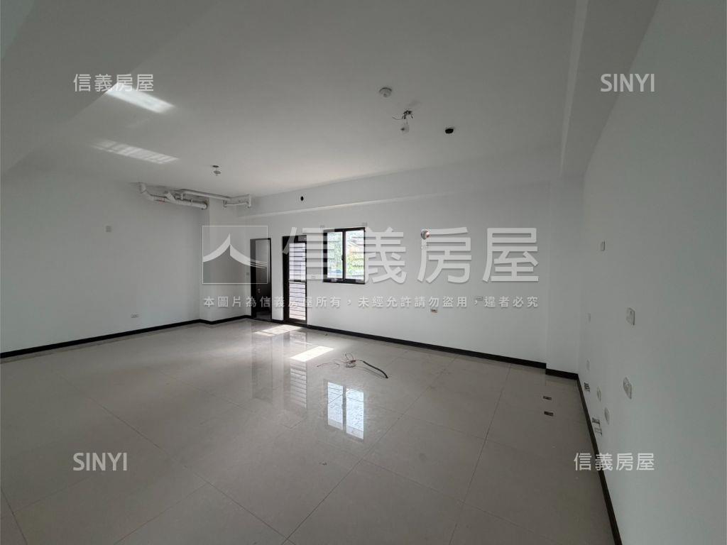 石門景觀電梯店面別墅Ｂ房屋室內格局與周邊環境