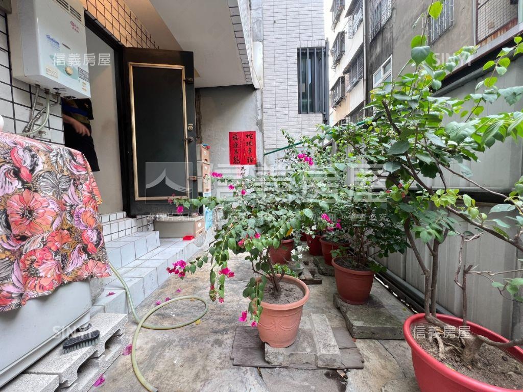 專任前後臨路文青公寓小店房屋室內格局與周邊環境