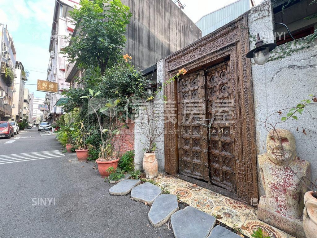 專任前後臨路文青公寓小店房屋室內格局與周邊環境