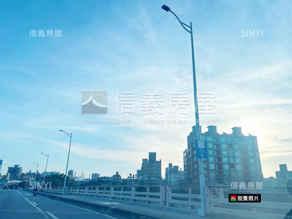 商一北市置產角間店面透天房屋室內格局與周邊環境