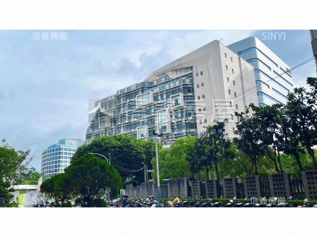 總圖Ｔｐａｒｋ旁４房房屋室內格局與周邊環境