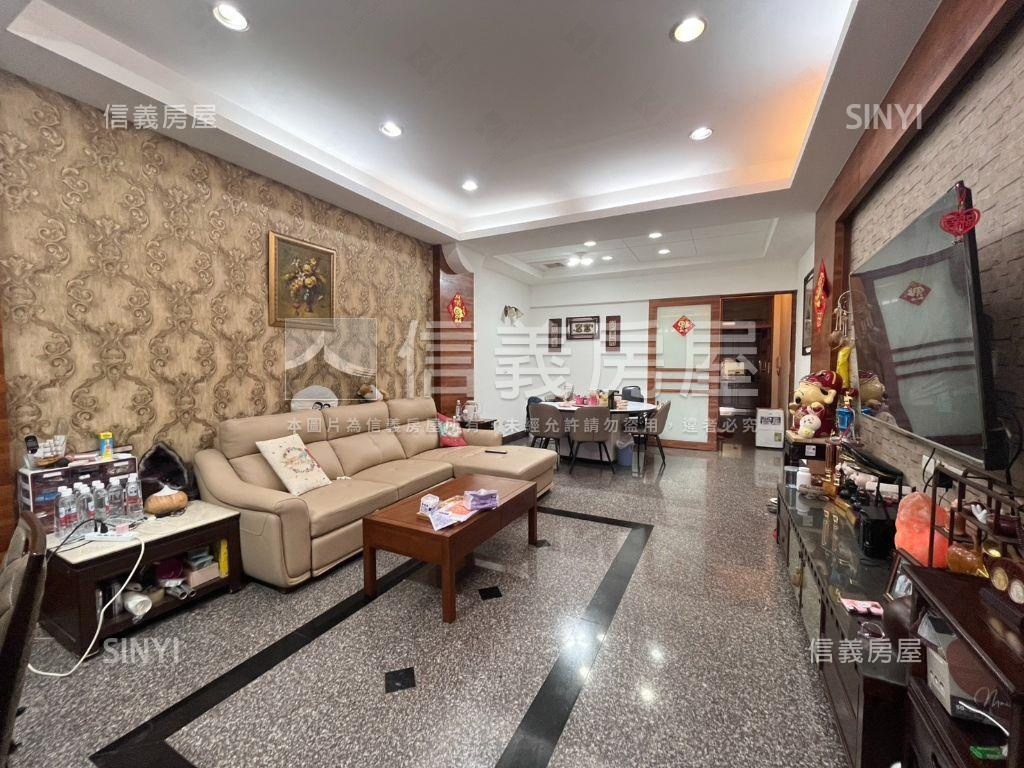 仁德｜義林六街森活車墅房屋室內格局與周邊環境