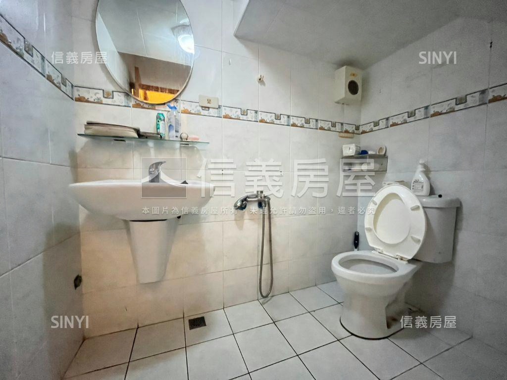 仁德｜義林六街森活車墅房屋室內格局與周邊環境