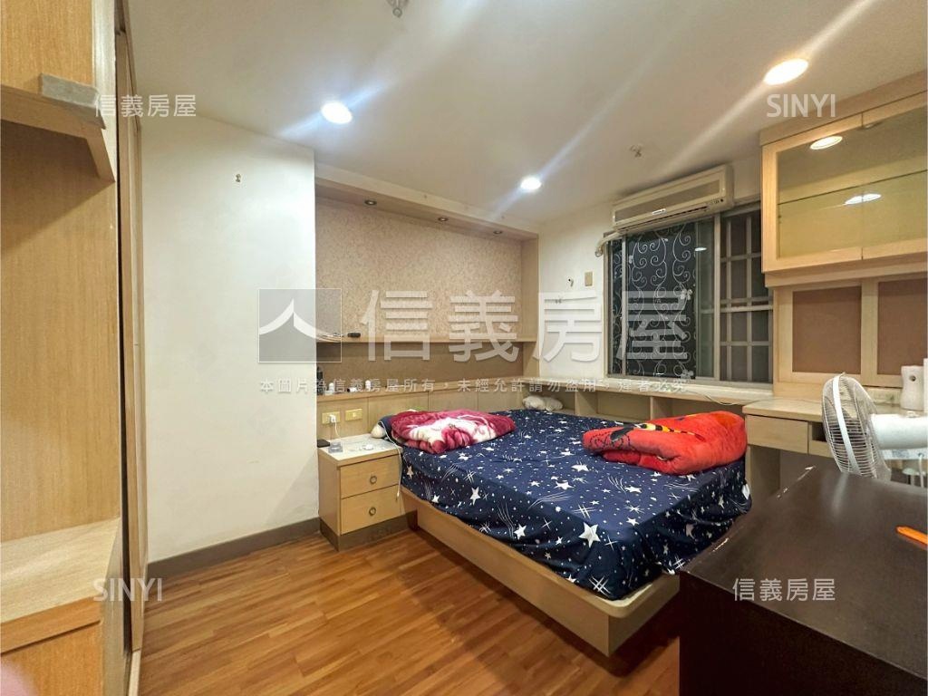 安南區高樓層樓中樓附車位房屋室內格局與周邊環境