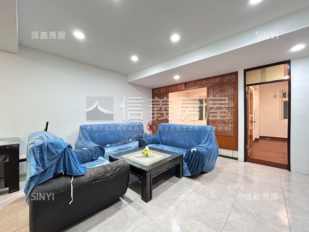 秀山國小極品大空間房屋室內格局與周邊環境