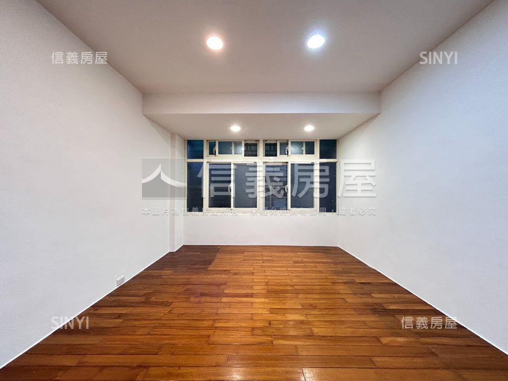 秀山國小極品大空間房屋室內格局與周邊環境