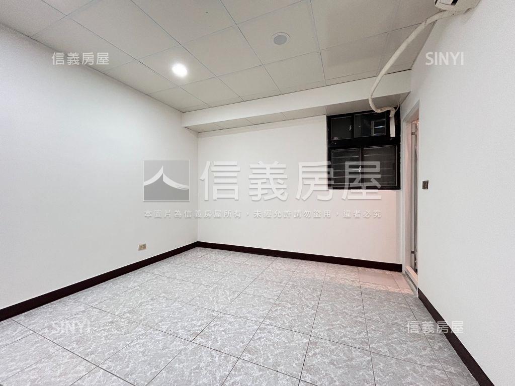 秀山國小極品大空間房屋室內格局與周邊環境