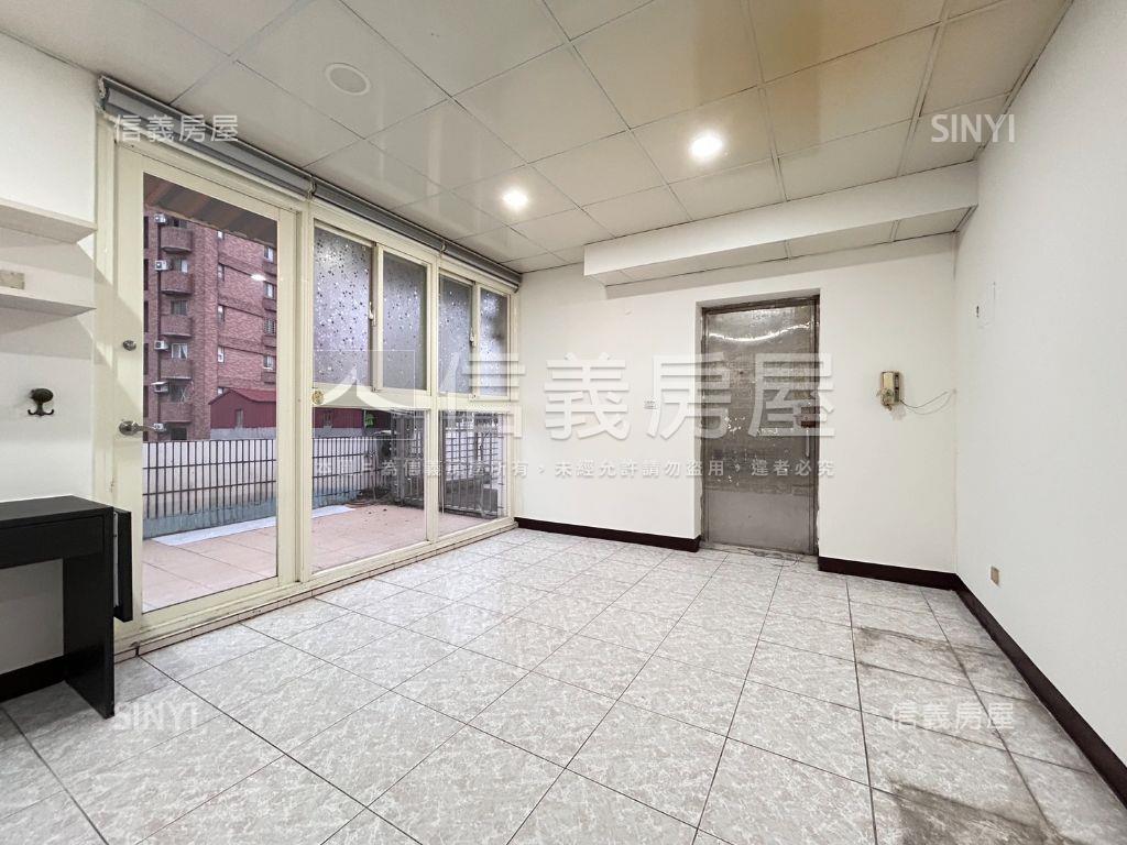 秀山國小極品大空間房屋室內格局與周邊環境