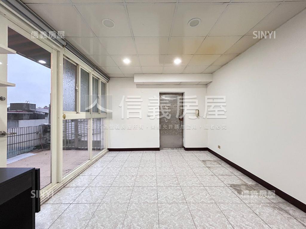 秀山國小極品大空間房屋室內格局與周邊環境