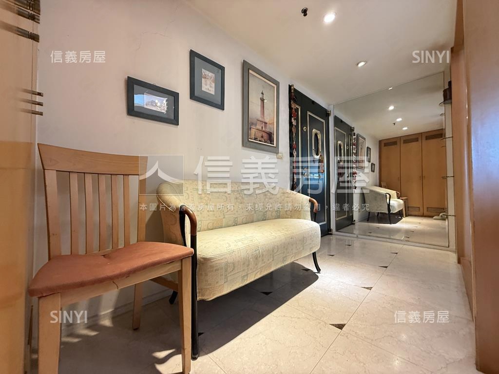 凌雲｜仙岩御苑｜稀世景房屋室內格局與周邊環境