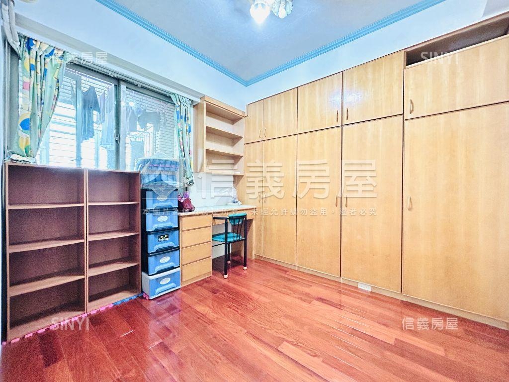 中正南路大三房車房屋室內格局與周邊環境