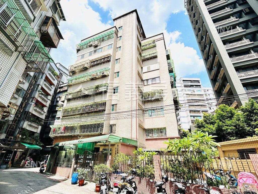 中正南路大三房車房屋室內格局與周邊環境