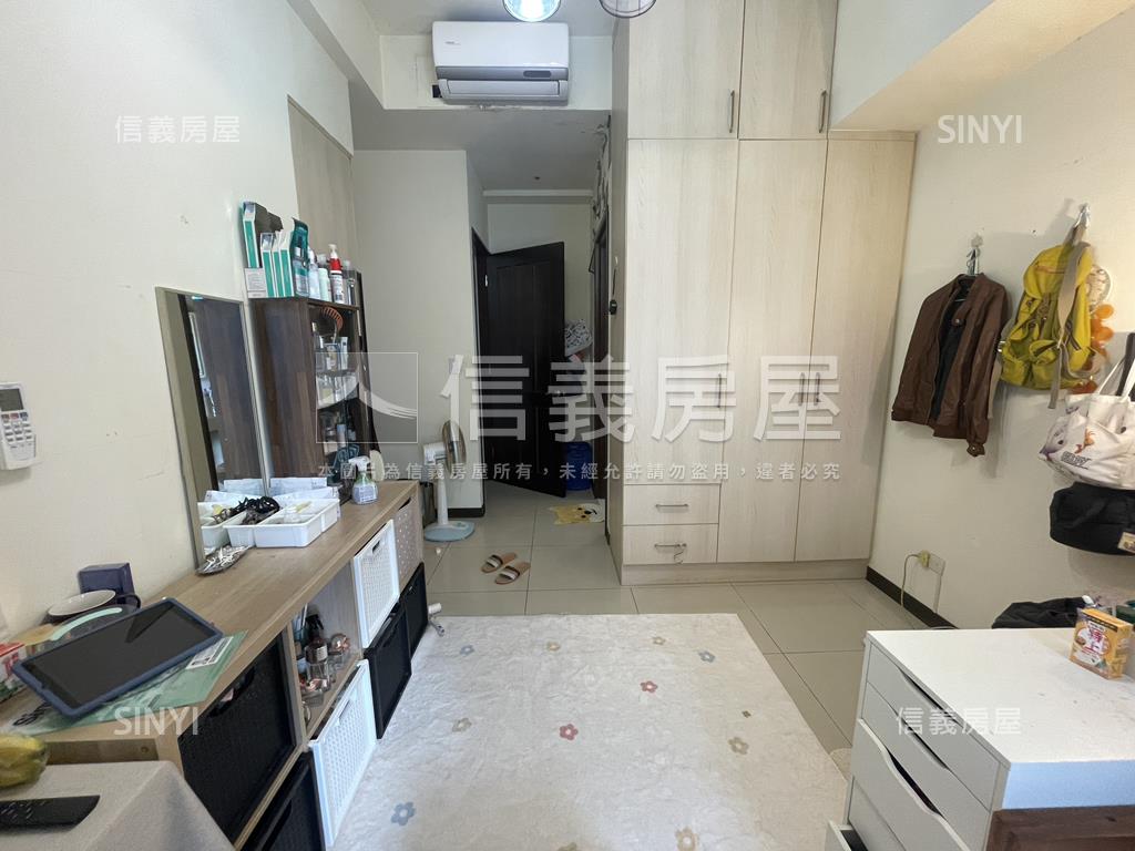 文青高樓裝潢參房附車位房屋室內格局與周邊環境