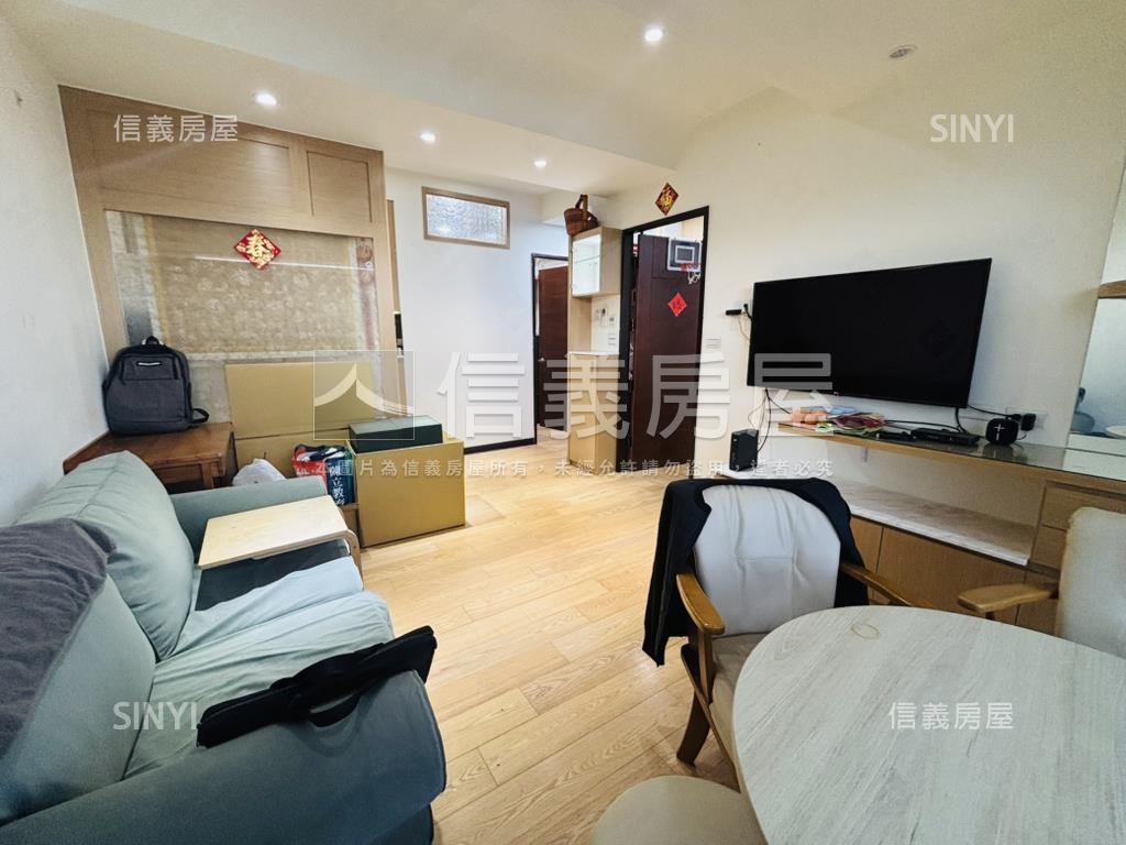 皇翔玉璽稀有高樓三房房屋室內格局與周邊環境