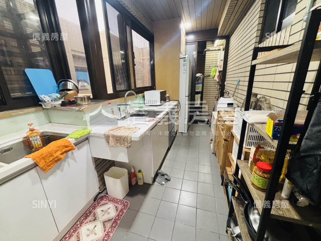 皇翔玉璽稀有高樓三房房屋室內格局與周邊環境