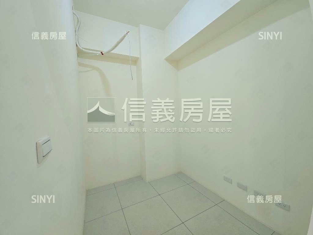 北大極。兩房極簡生活圓夢房屋室內格局與周邊環境