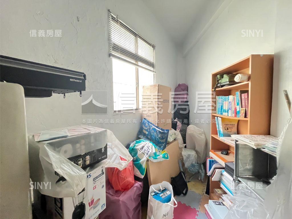 近彰化後火車站臨路店面房屋室內格局與周邊環境