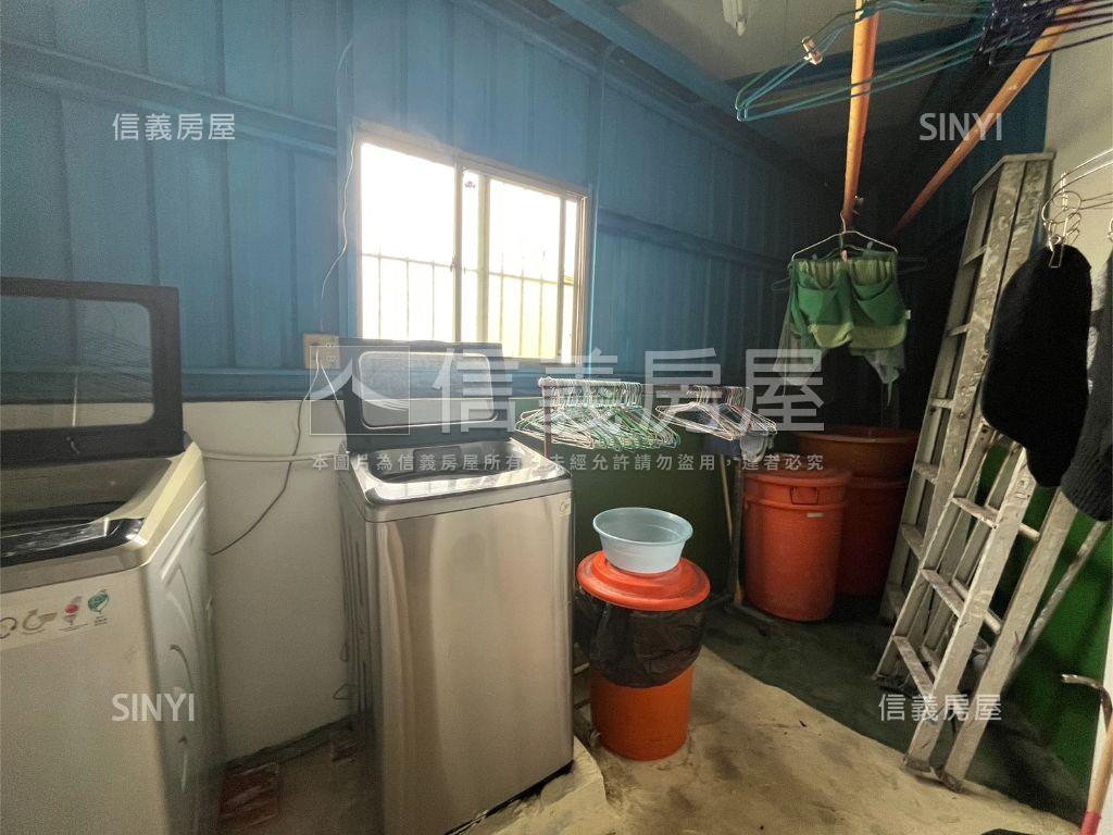 近彰化後火車站臨路店面房屋室內格局與周邊環境