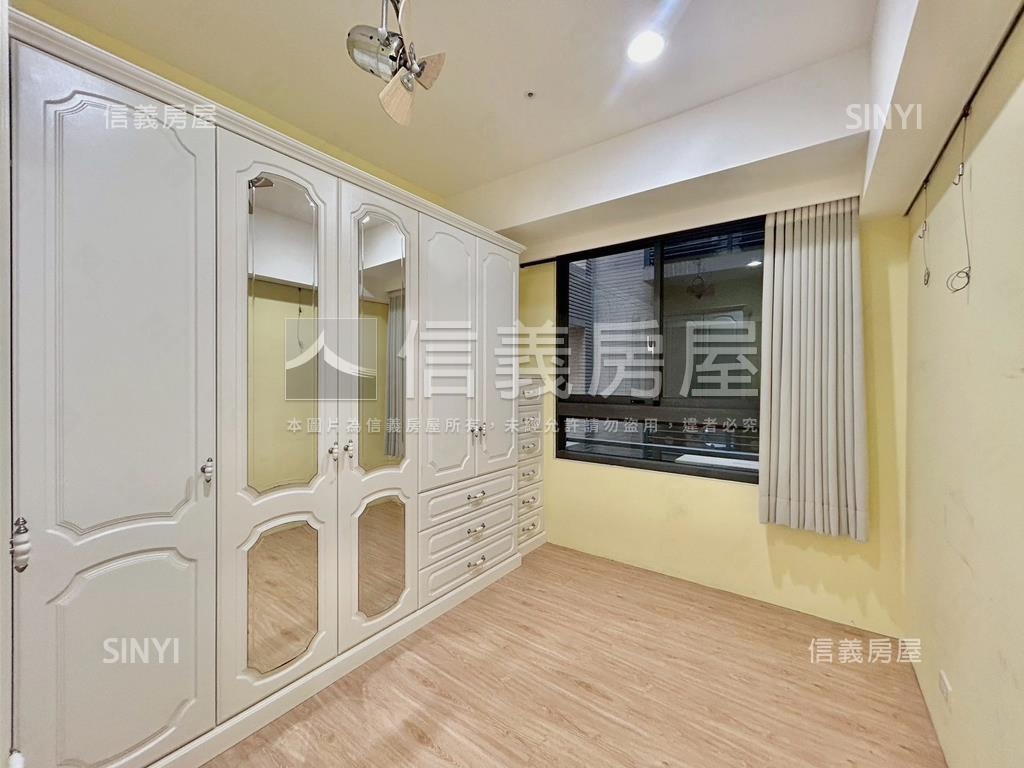 金澤景觀好雙車位房屋室內格局與周邊環境