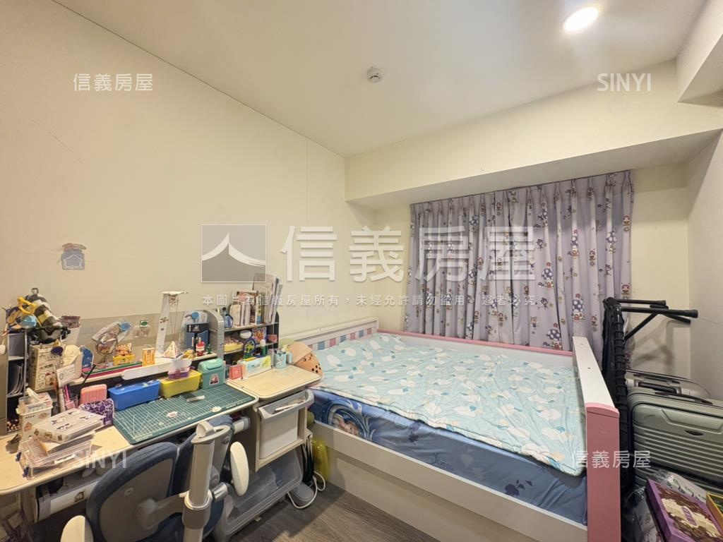 【京美】電梯三房平面車位房屋室內格局與周邊環境