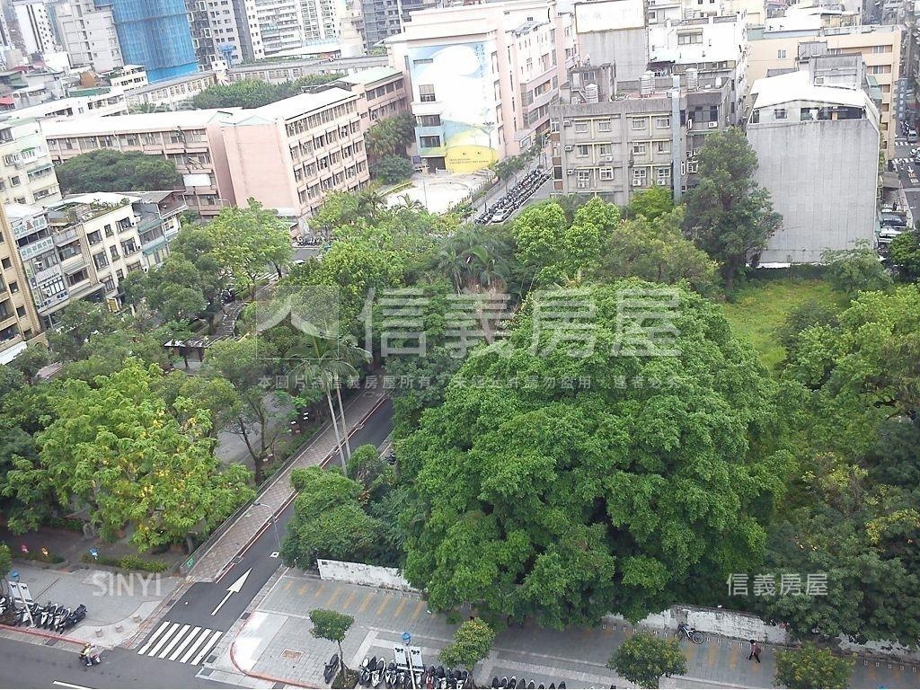 松南雙捷置產房屋室內格局與周邊環境