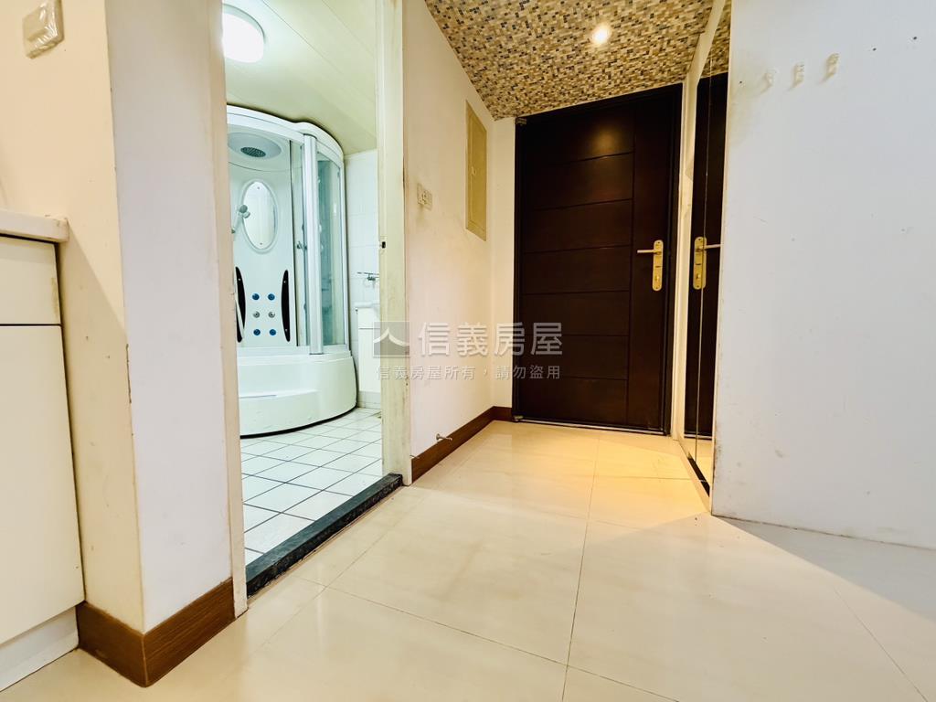 摩登站前稀有釋出房屋室內格局與周邊環境