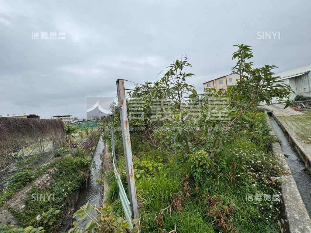 ＳＳＳ草屯北投堡美農地房屋室內格局與周邊環境