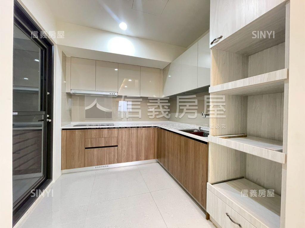 順天景美南向正四房雙平車房屋室內格局與周邊環境