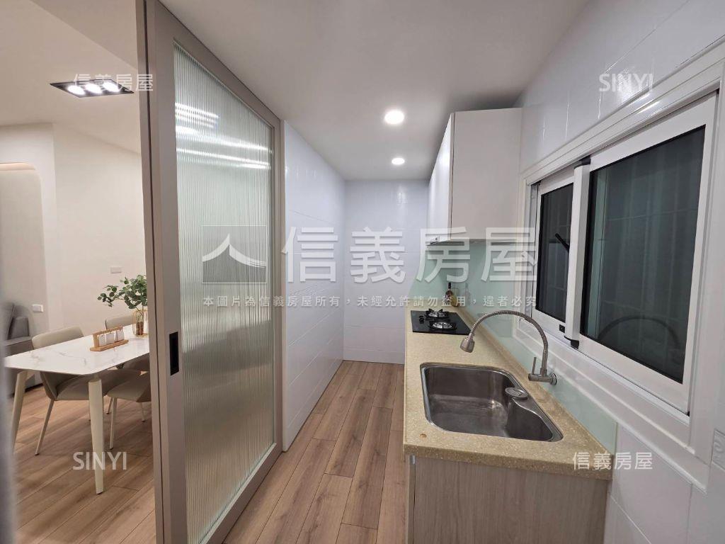 好停車！精美裝修公寓一樓房屋室內格局與周邊環境