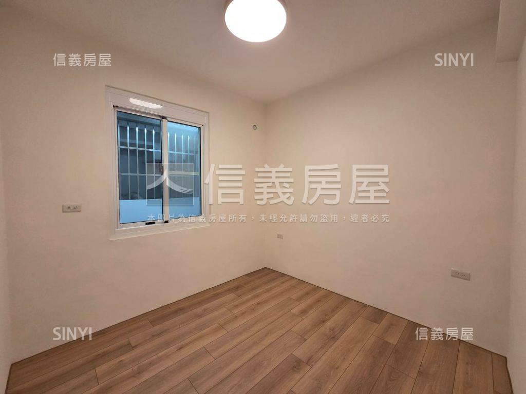 好停車！精美裝修公寓一樓房屋室內格局與周邊環境