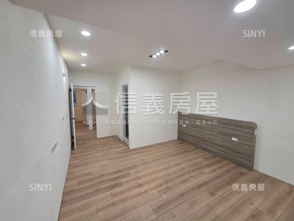 好停車！精美裝修公寓一樓房屋室內格局與周邊環境