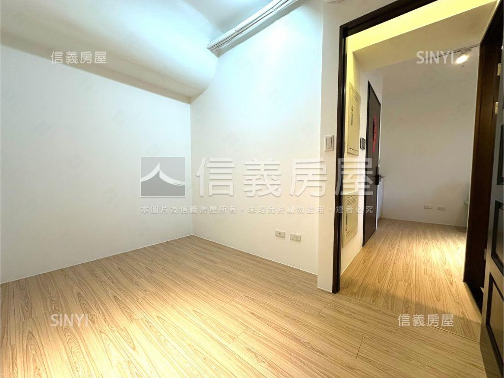 承璽久康精美電梯兩房房屋室內格局與周邊環境