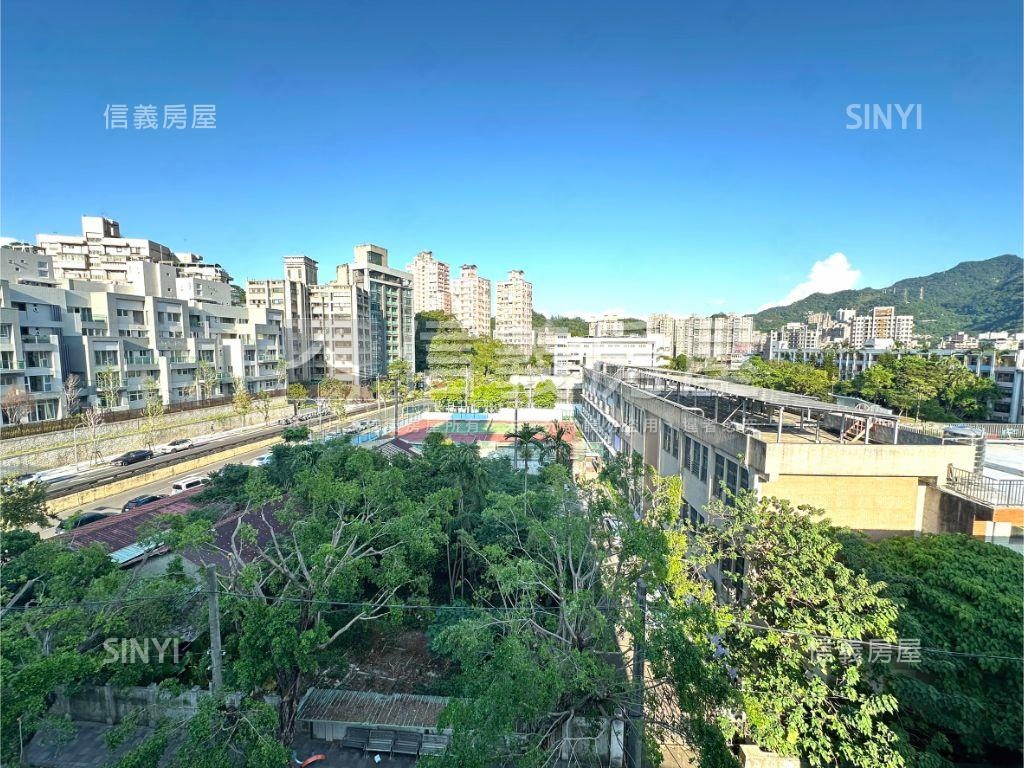承璽久康精美電梯兩房房屋室內格局與周邊環境