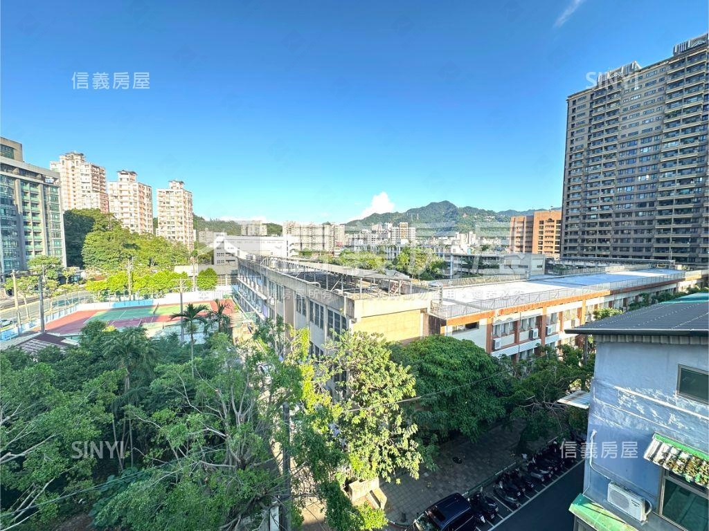 承璽久康精美電梯兩房房屋室內格局與周邊環境