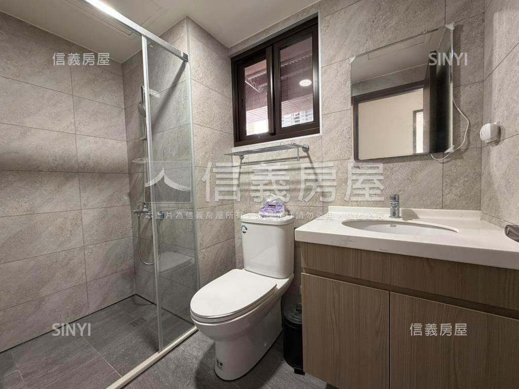 站前之星兩房兩衛房屋室內格局與周邊環境