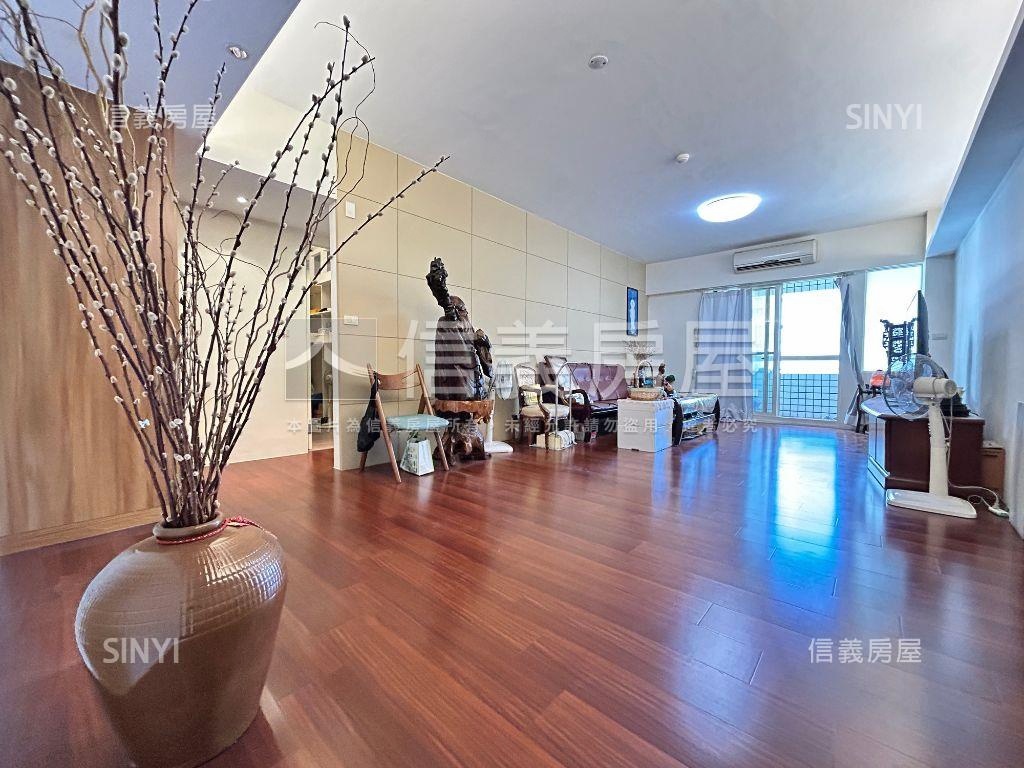 智慧林園三房平面車位房屋室內格局與周邊環境