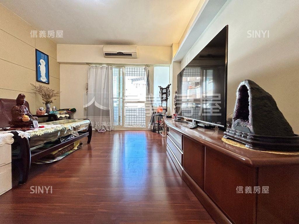 智慧林園三房平面車位房屋室內格局與周邊環境