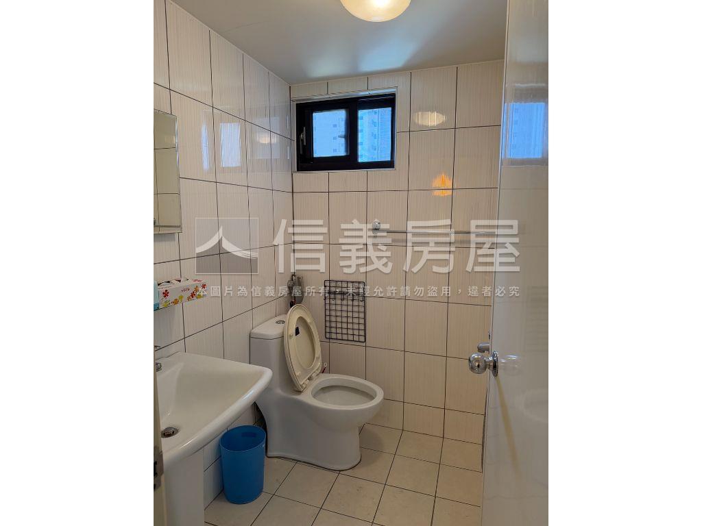 西區震後屋閣上科博附車位房屋室內格局與周邊環境