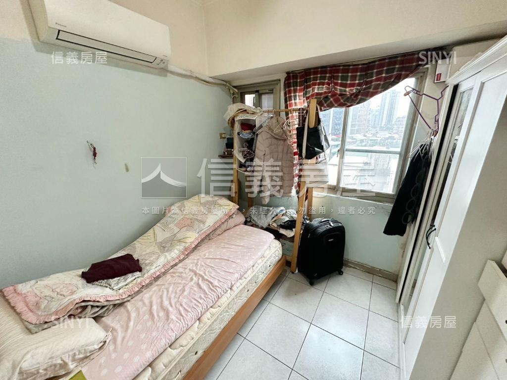 南港車站前四房大空間房屋室內格局與周邊環境