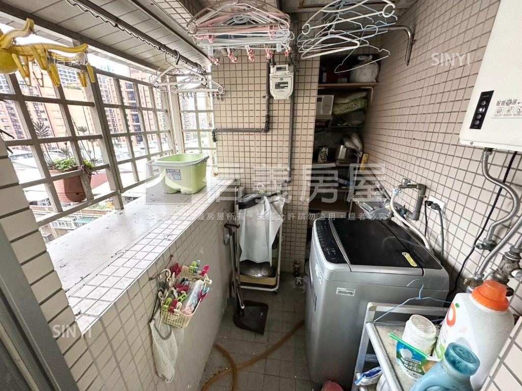 南港車站前四房大空間房屋室內格局與周邊環境