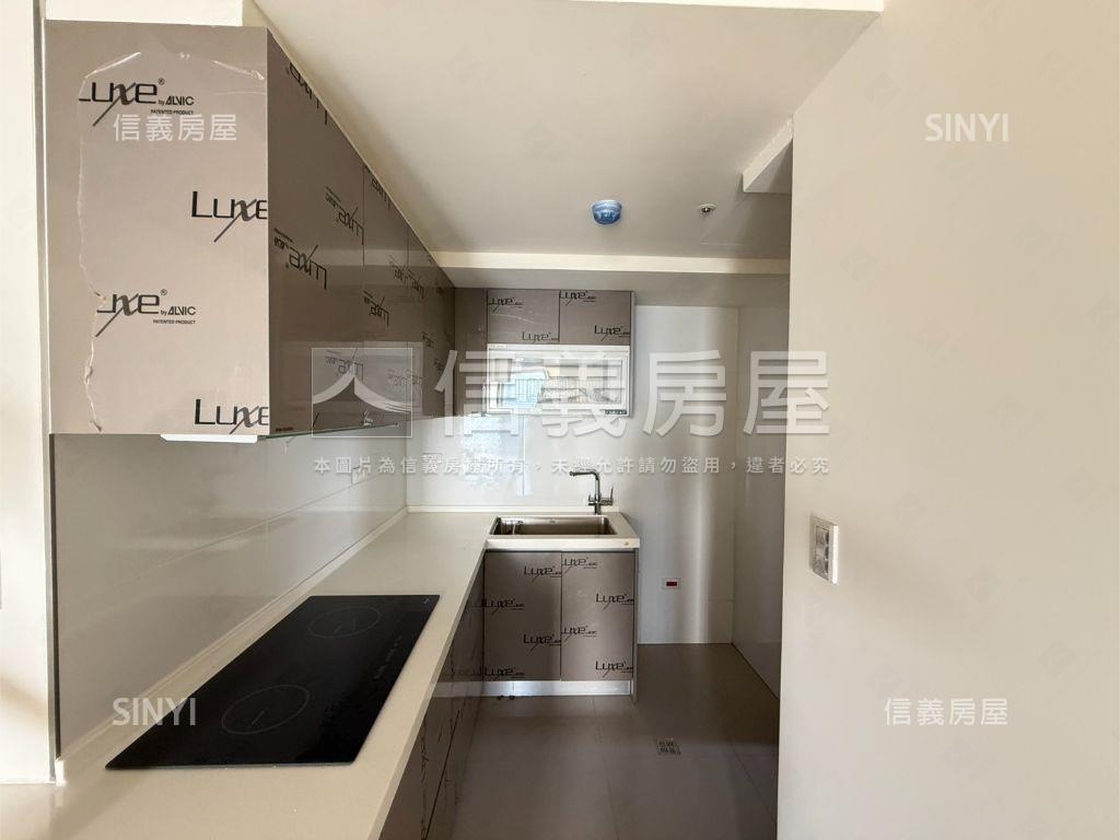 ★東區森之道園道三房平車房屋室內格局與周邊環境