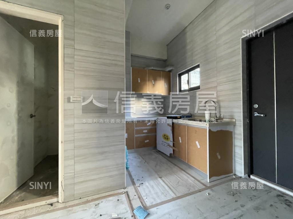 和美全新透天２房屋室內格局與周邊環境